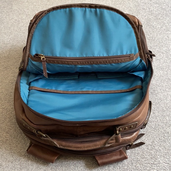 solo reade leather backpack